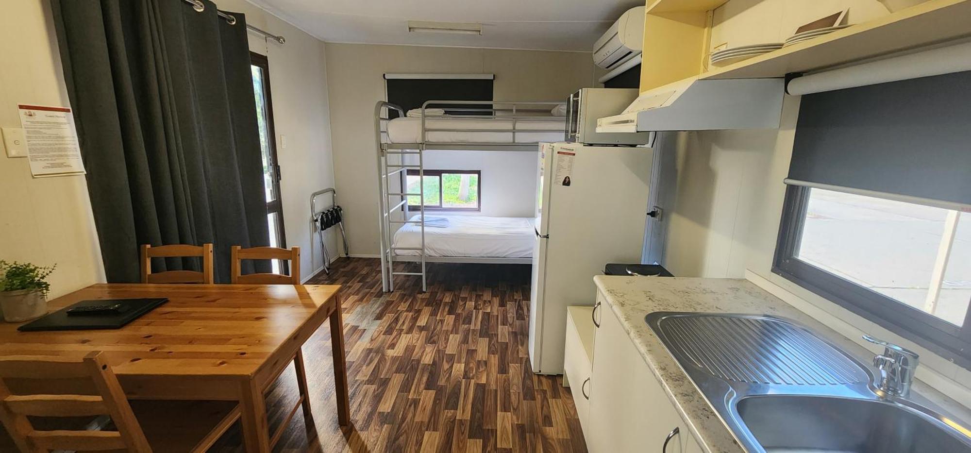 Hotel Banksia Tourist Park à Perth Extérieur photo