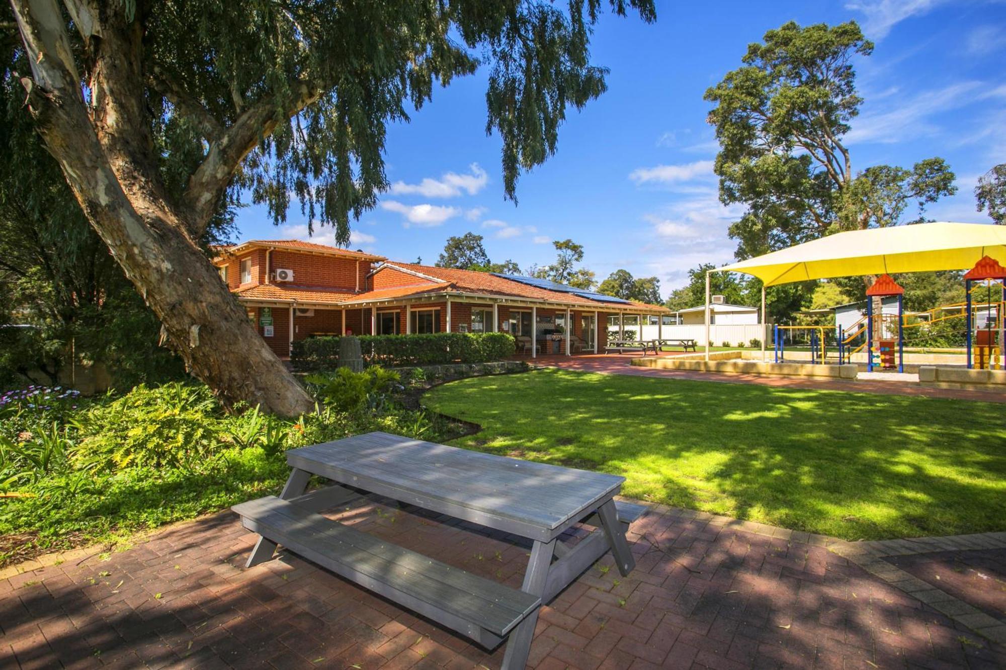 Hotel Banksia Tourist Park à Perth Extérieur photo